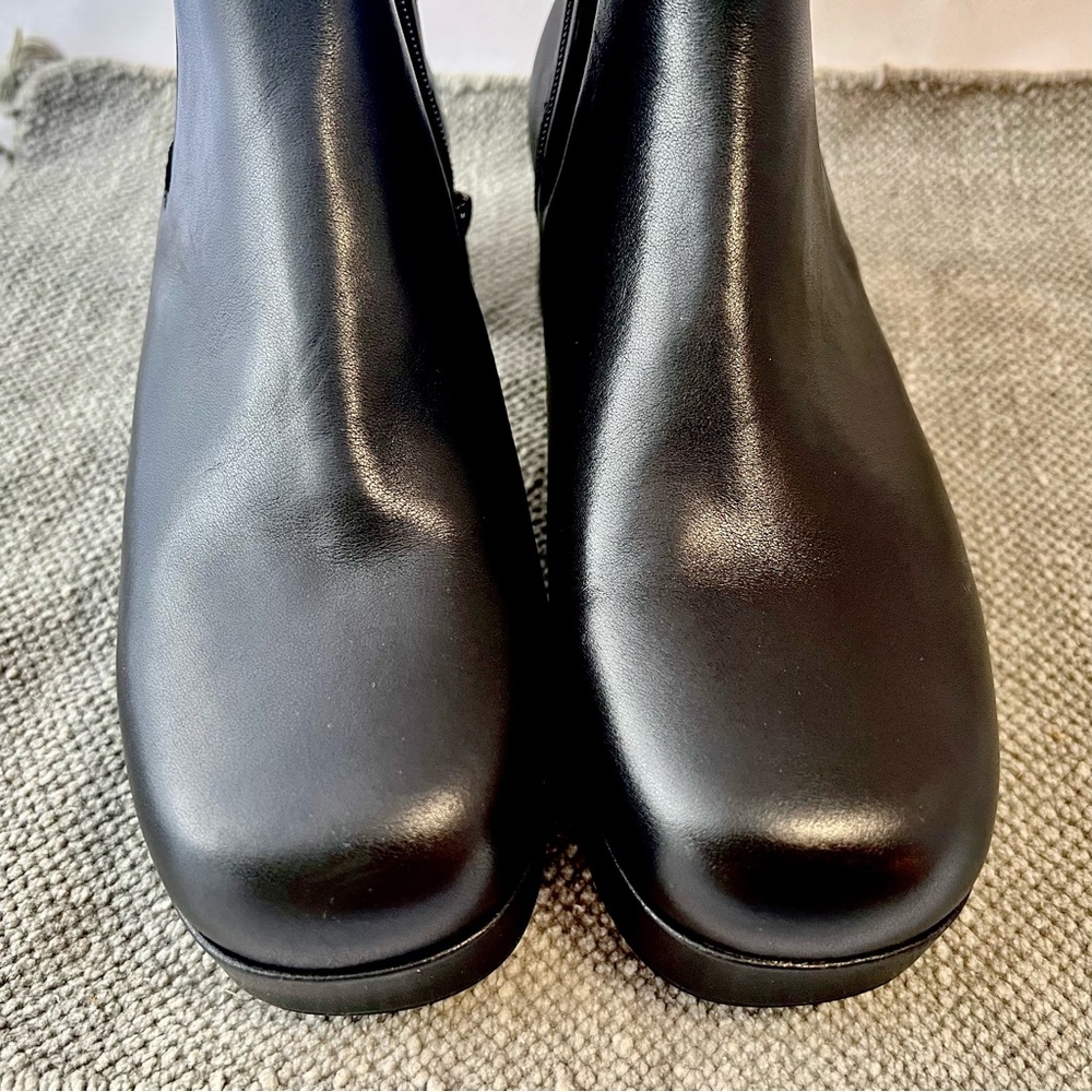 Black Genuine Leather Platform Boots - Picture 2 of 6